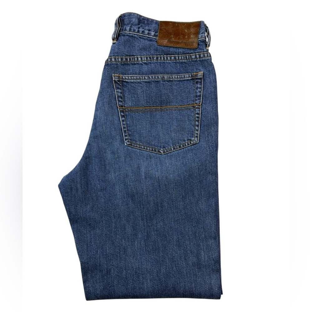 Tommy Bahama Men's Classic Fit Blue Denim Jeans | Size 33x30 - Picture 2 of 13